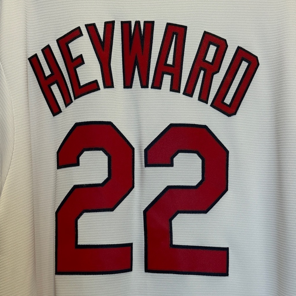 White St. Louis Cardinals Button-Up Jersey with Red & Yellow Logo 22 Heyward - Picture 4 of 6